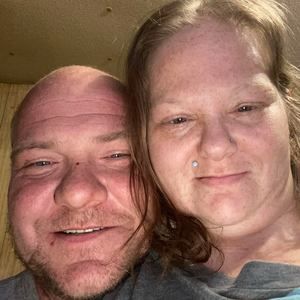 Meet your Posher, Joni